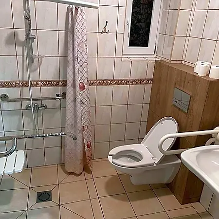 Sloneczna 2*