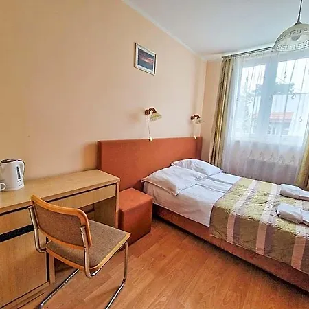 Sloneczna 2*